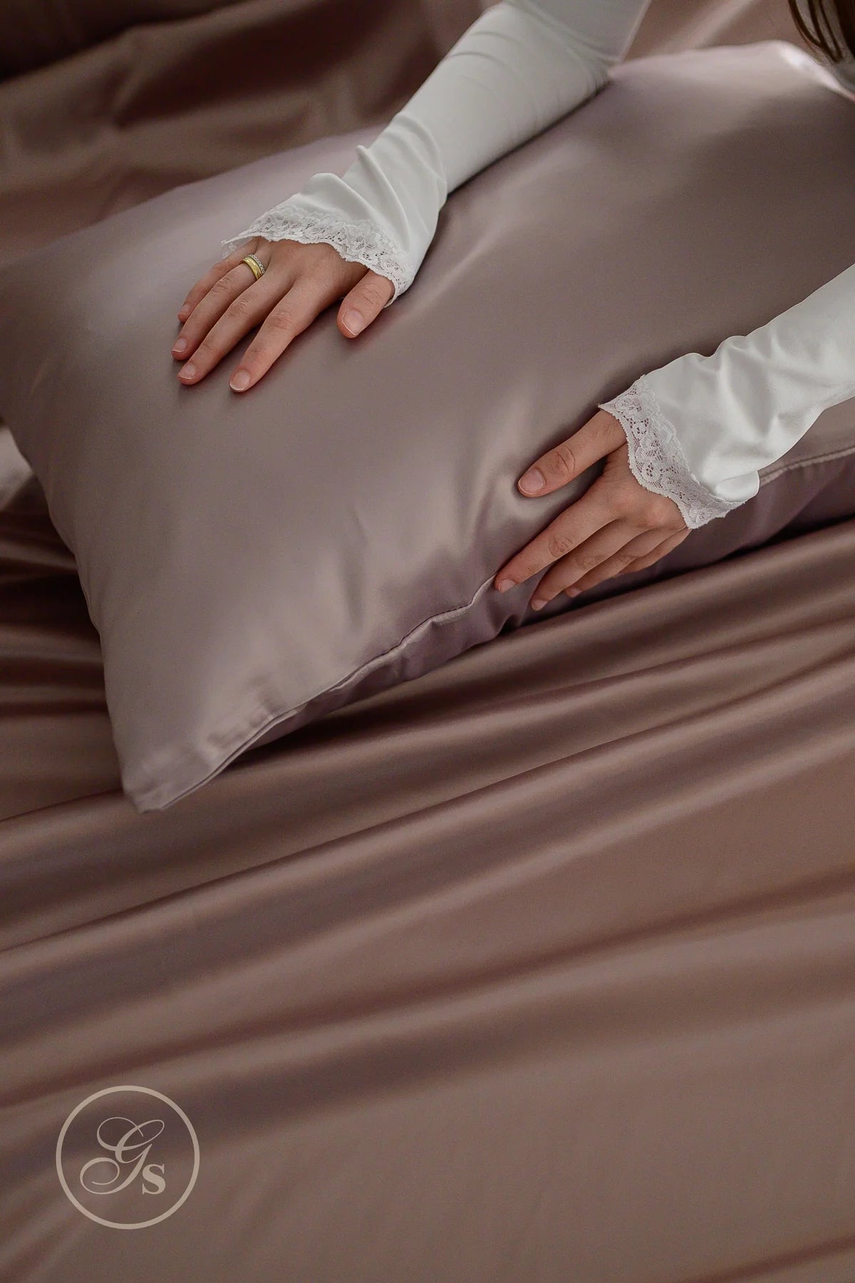 Grand Ram Satin Bedding Set 4 Pieces – طقم سرير ساتان 4 قطع