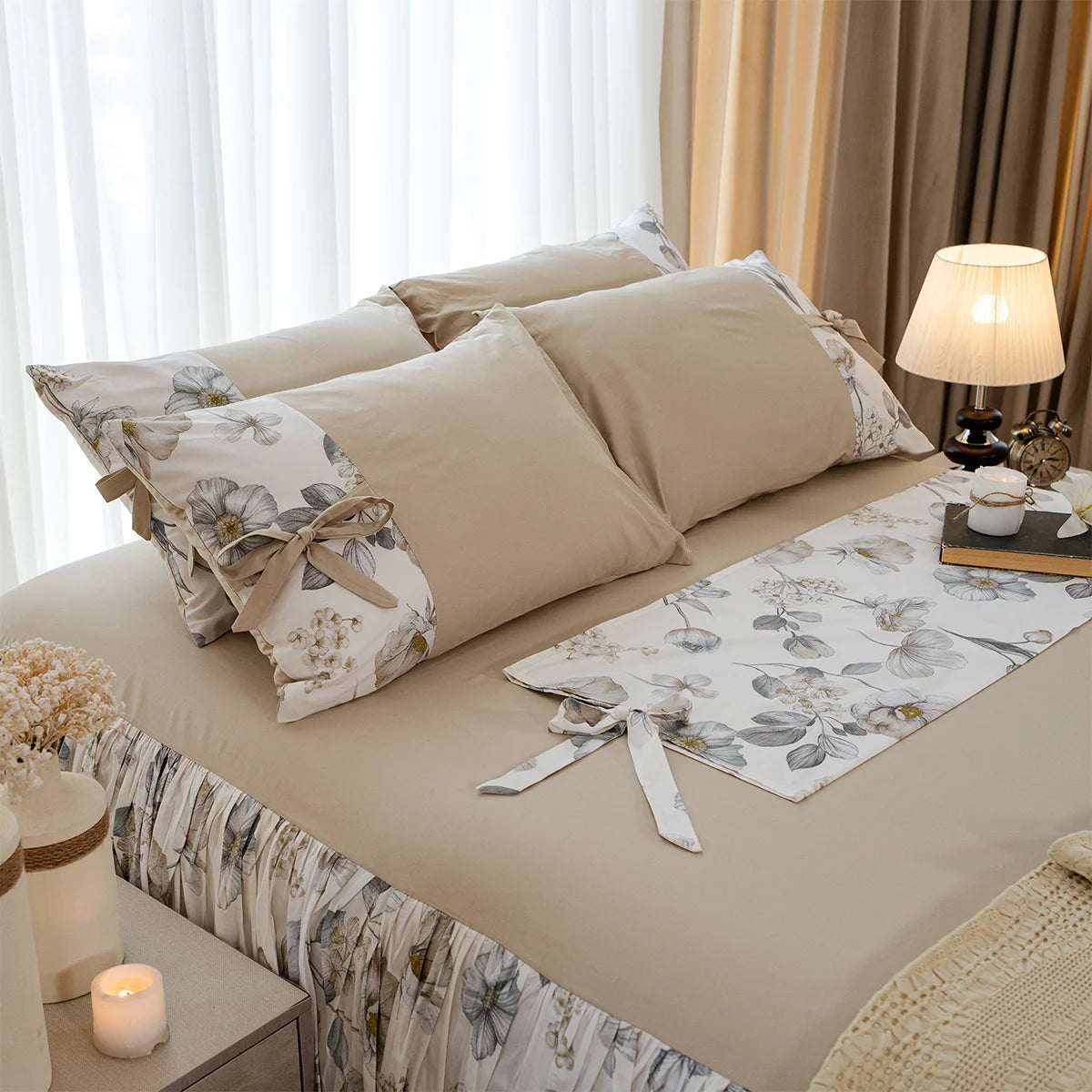 Botanical Bow-Tie Cotton Fitted Sheet