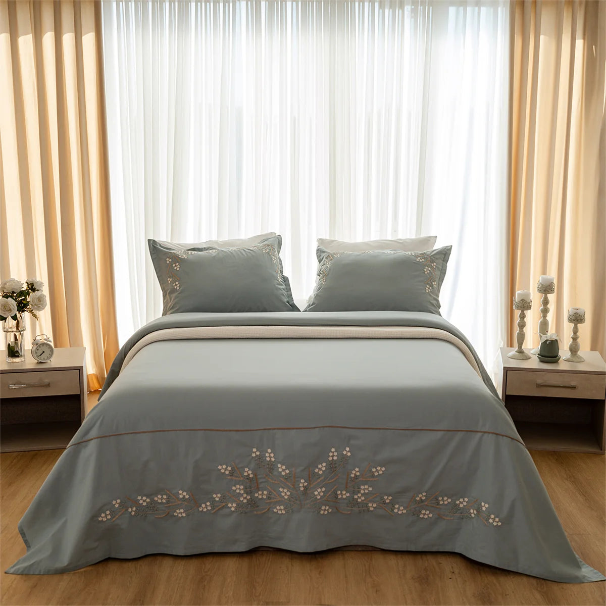 Embroidered Cotton Sheet Set