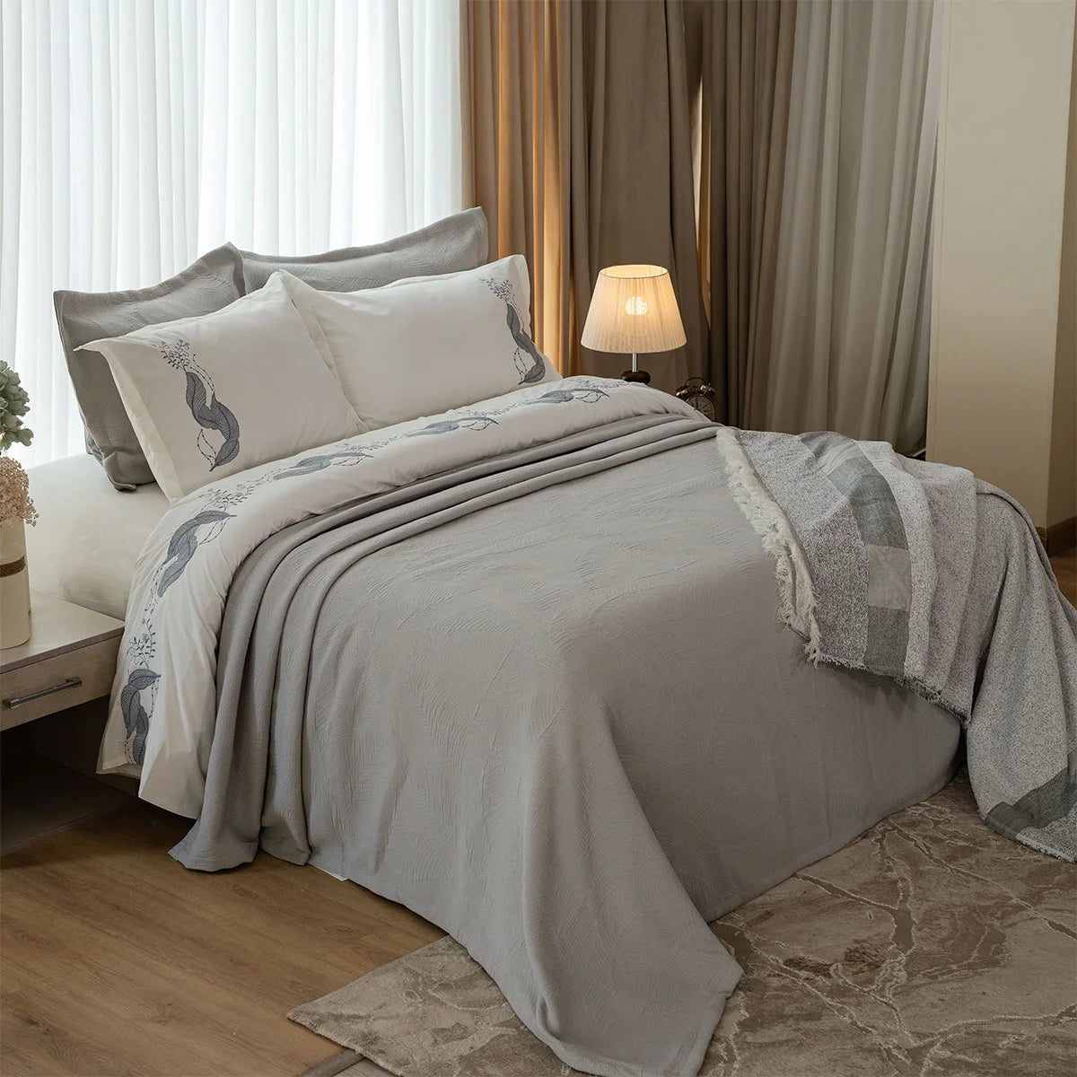 Feather Embroidered Bedding Set