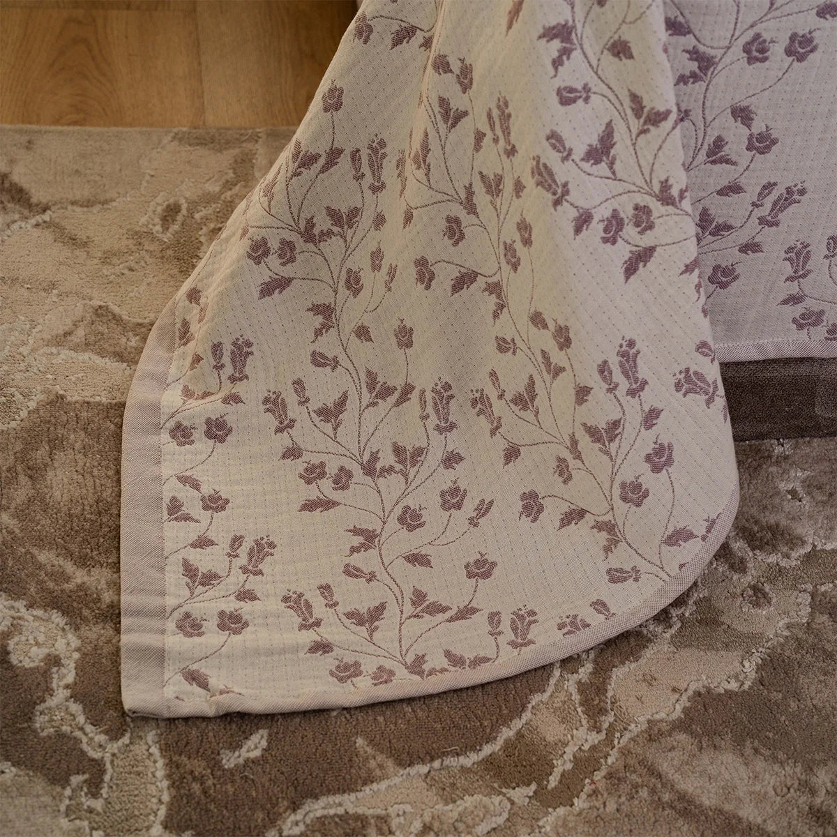 Floral Vine Cotton Coverlet