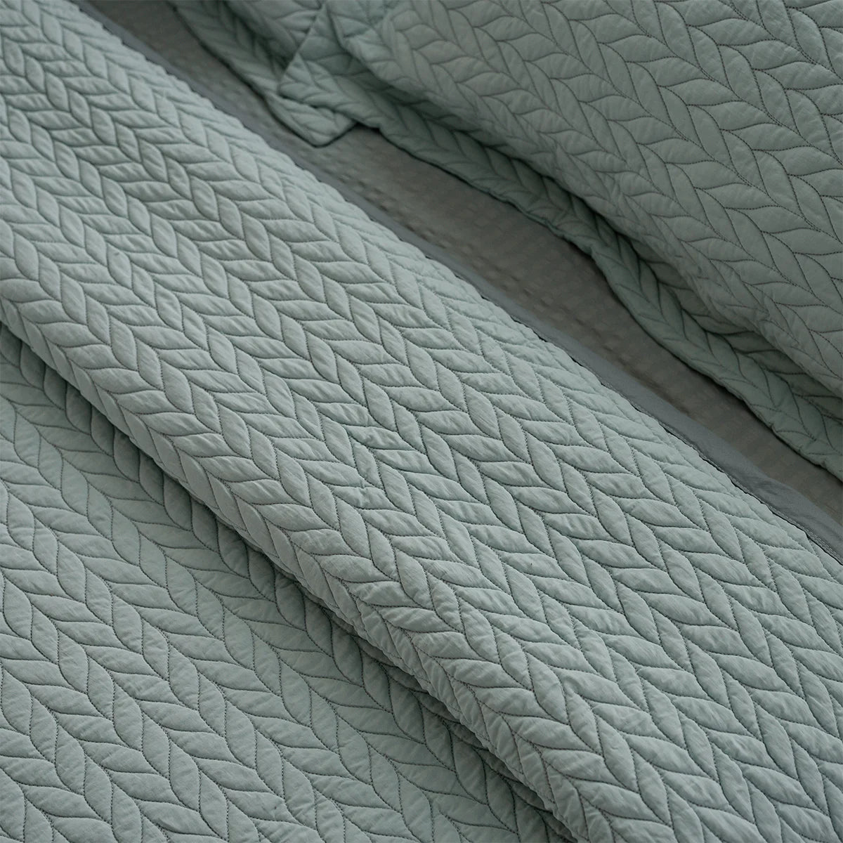 Herringbone Quilted Cotton Coverlet