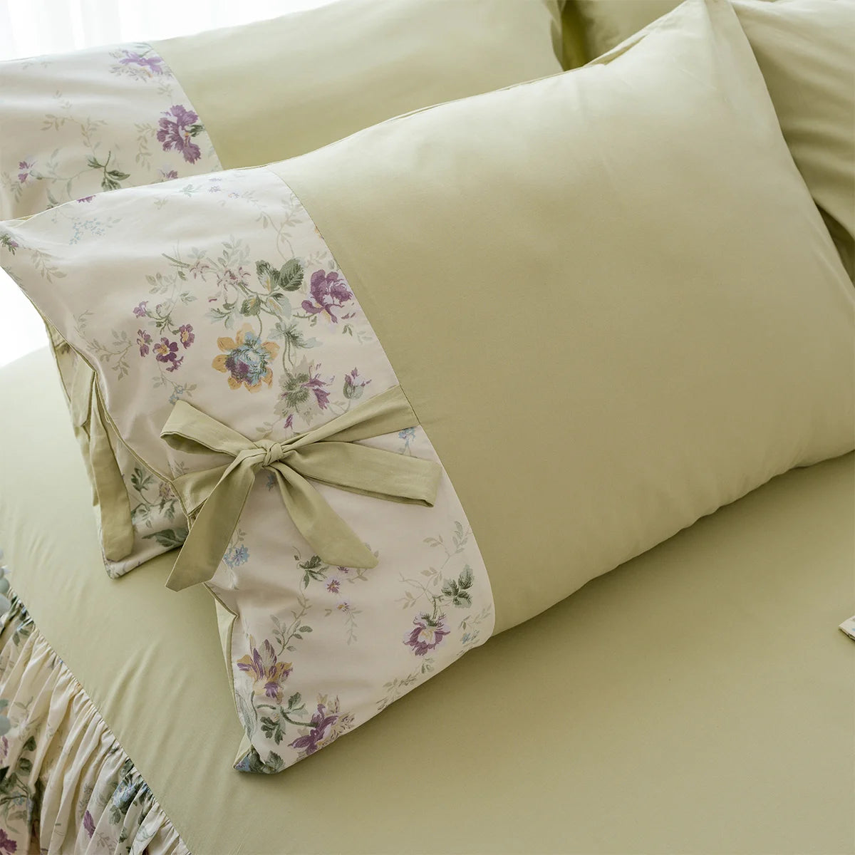 Iris Bow-Tie Cotton Fitted Sheet