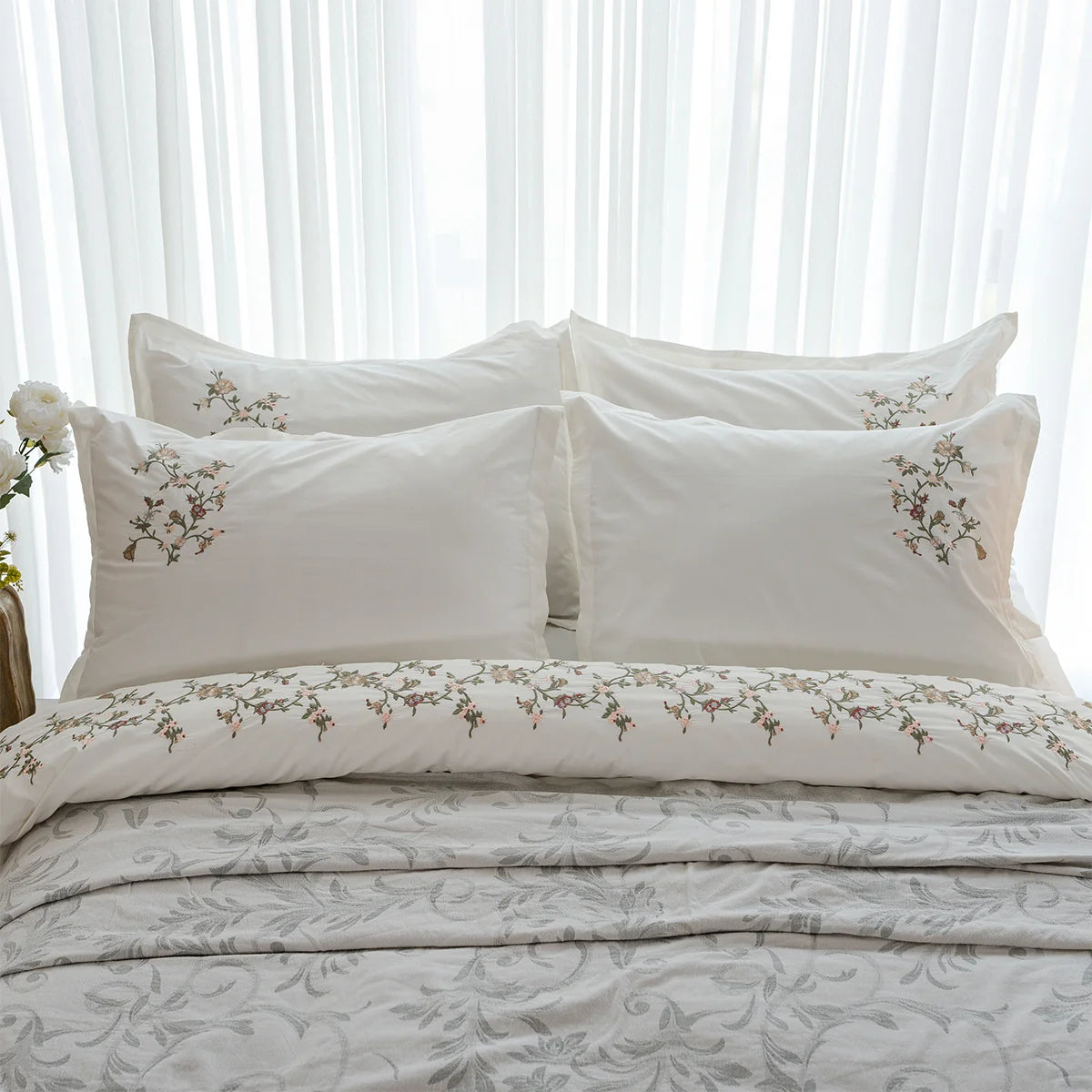 Jasmine Embroidered Bedding Set