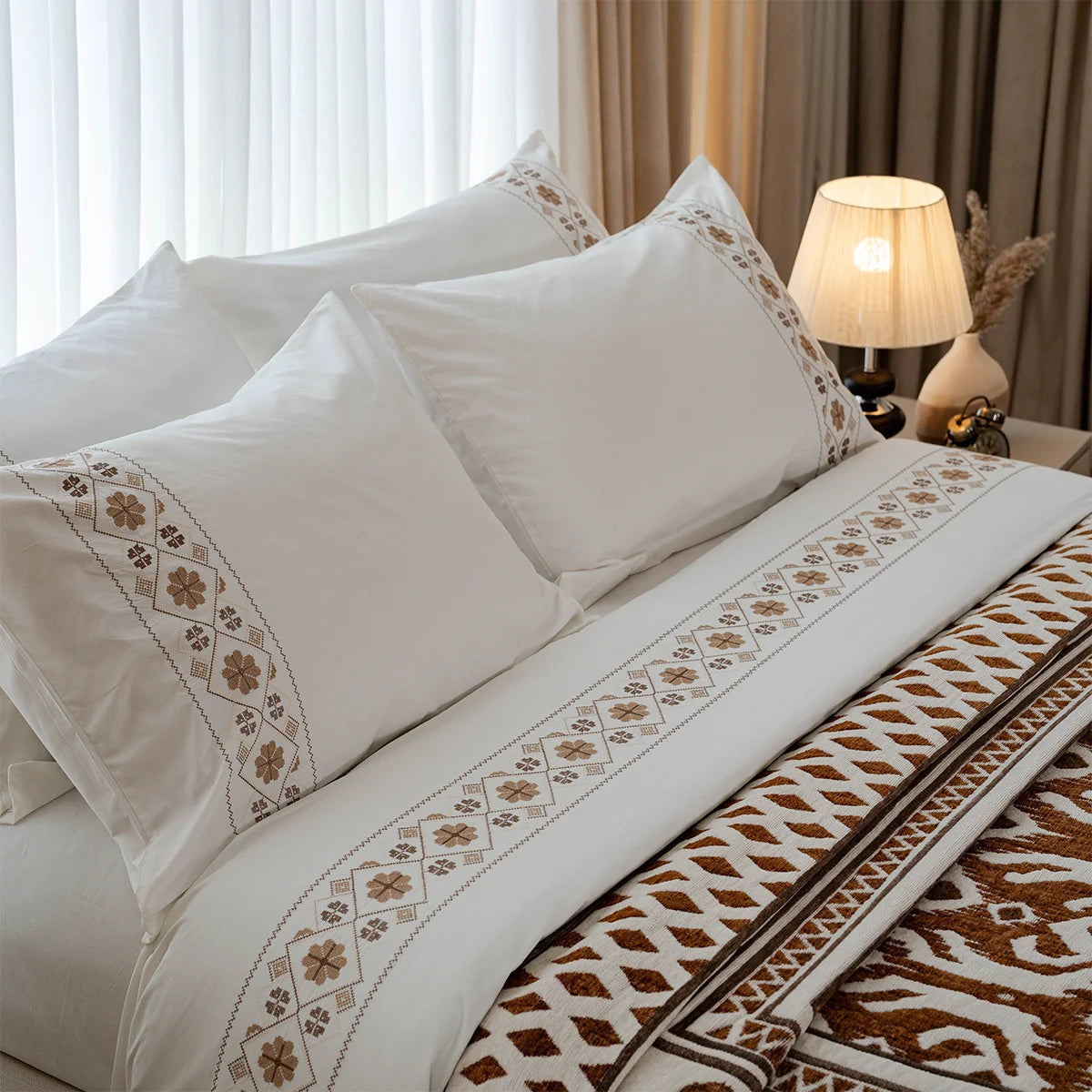 Kilim Embroidered Bedding Set