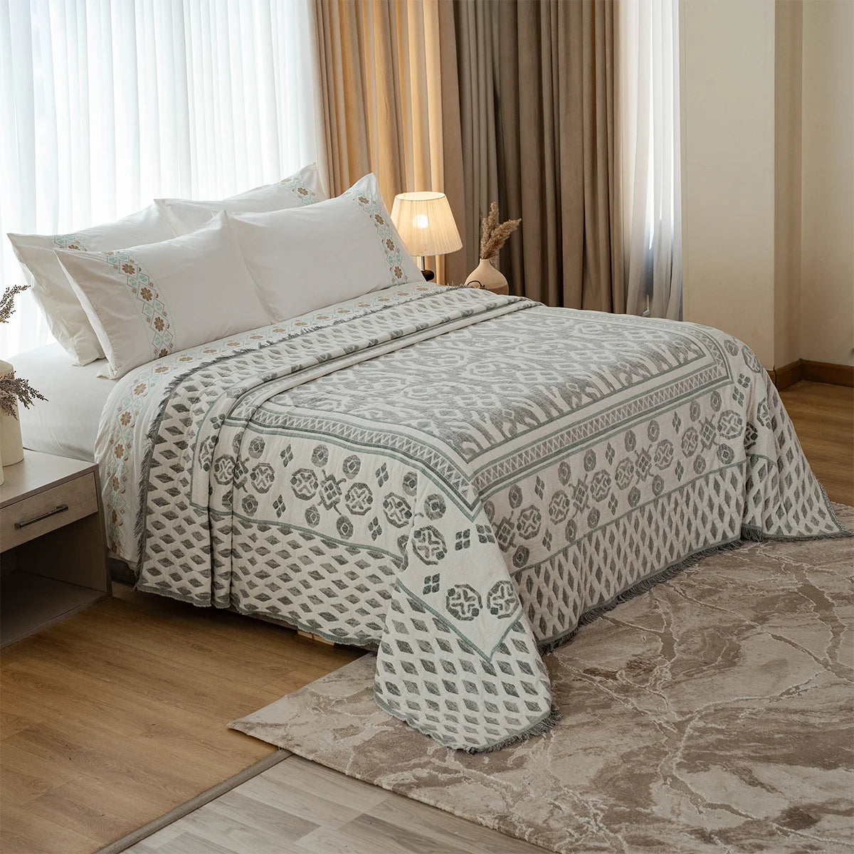 Kilim Embroidered Bedding Set