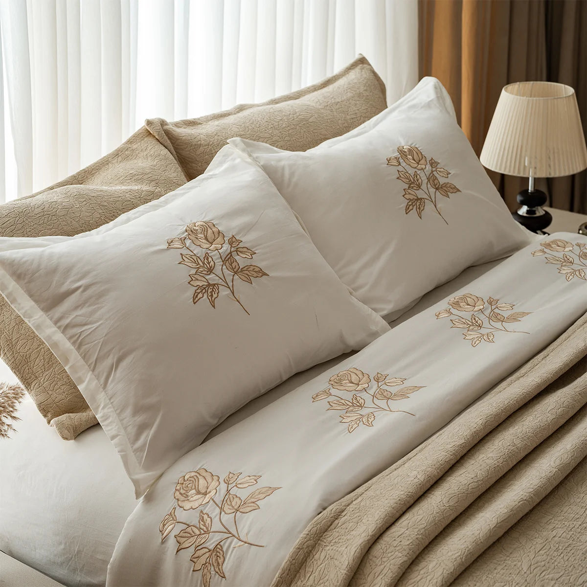 Rose Bedding Set