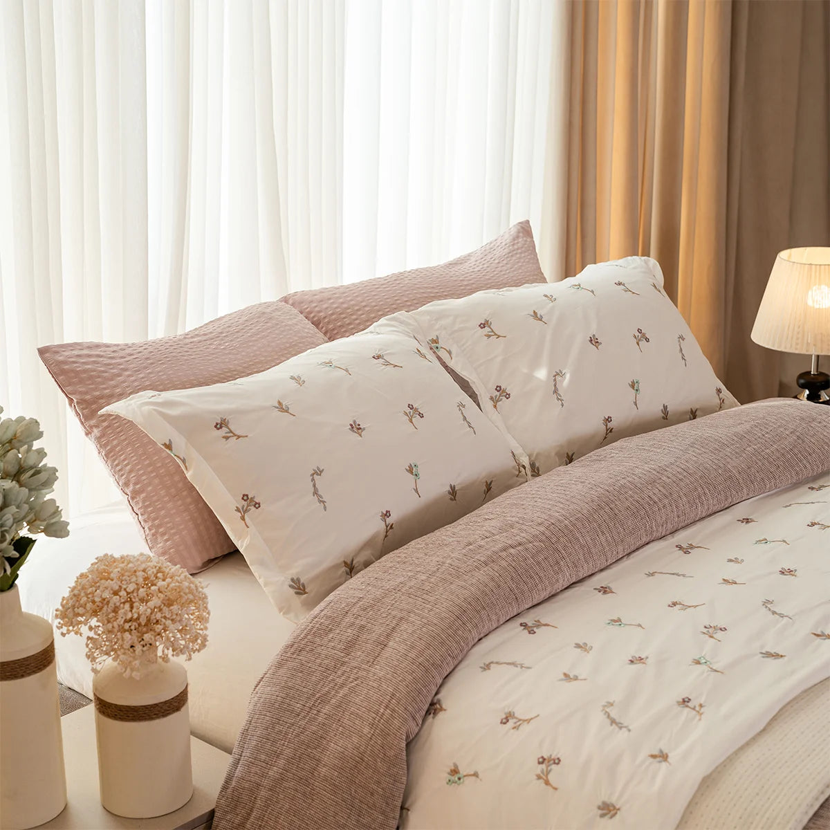 Sprig Floral Bedding Set