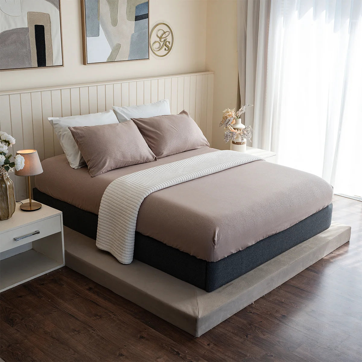 Vine Jacquard Cotton Fitted Sheet