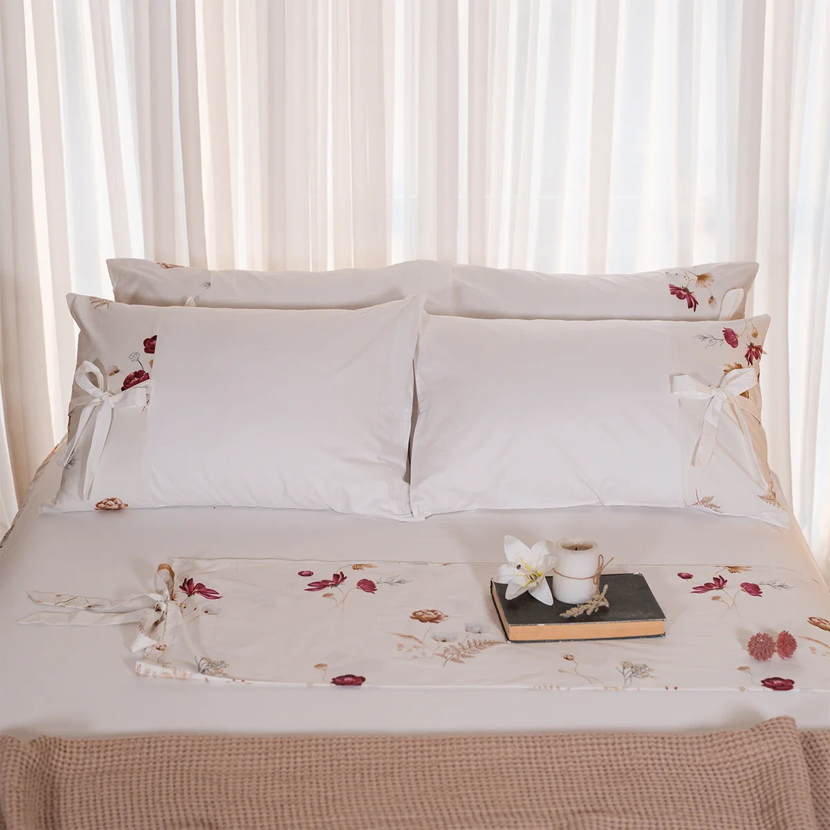 Wildflower Bow-Tie Cotton Fitted Sheet
