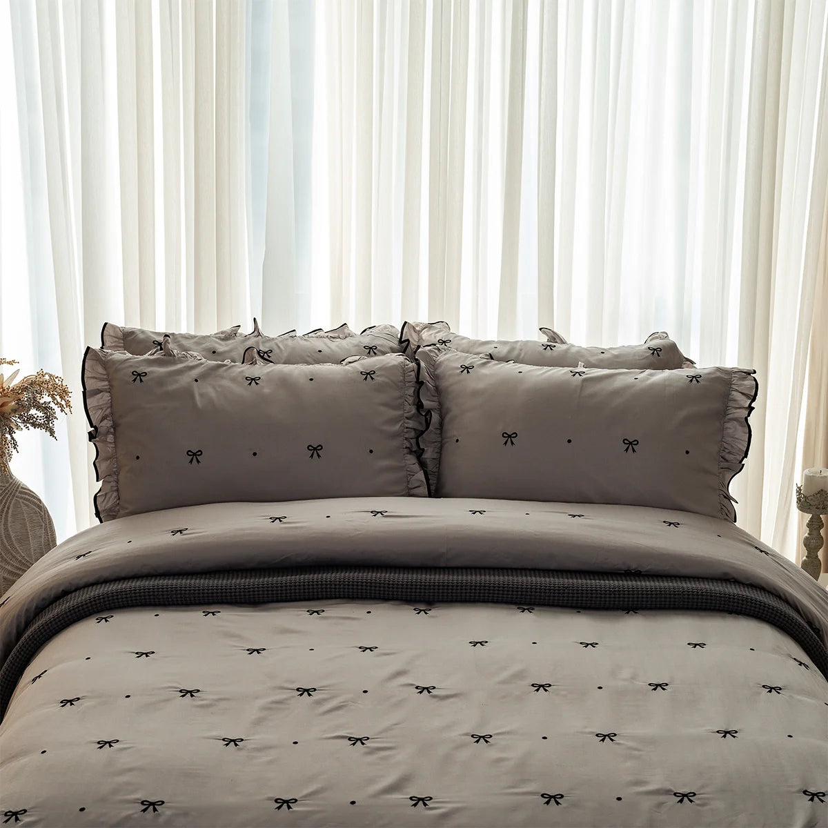 Bow Ruffle Cotton Sheet Set (Embroidered)