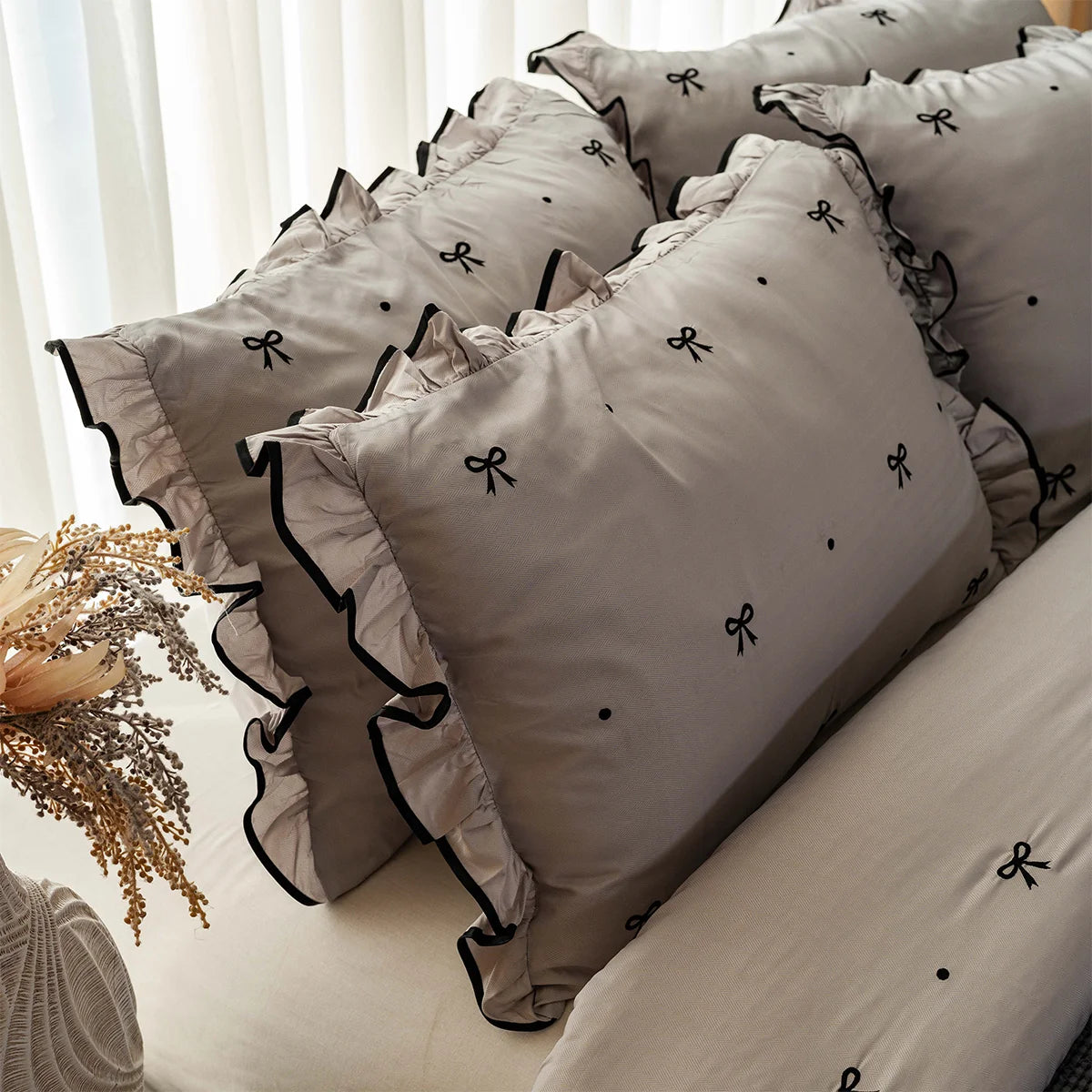 Bow Ruffle Cotton Sheet Set (Embroidered)