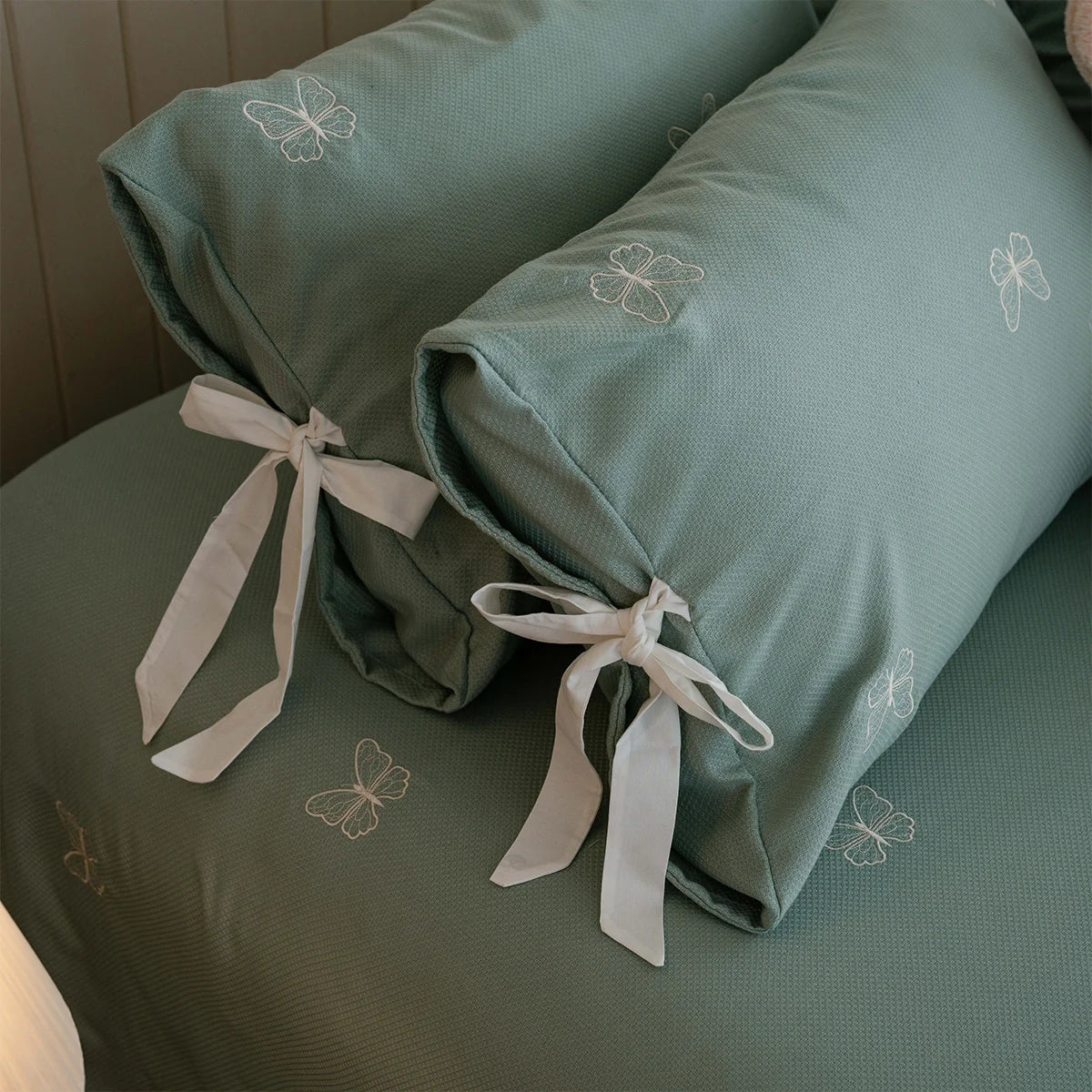 Butterfly Cotton Kids Coverlet