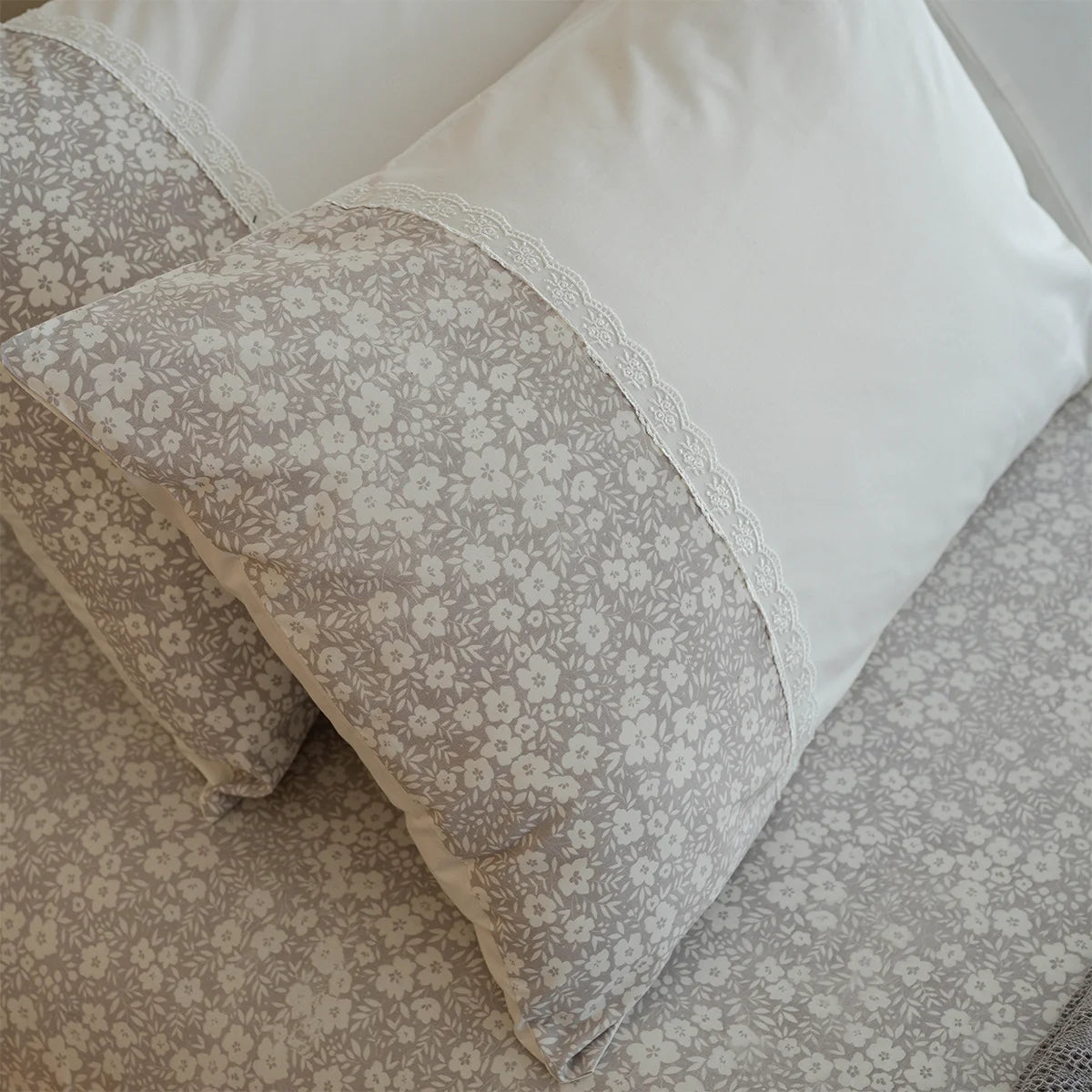 Ditsy Jacquard Cotton Sheet Set