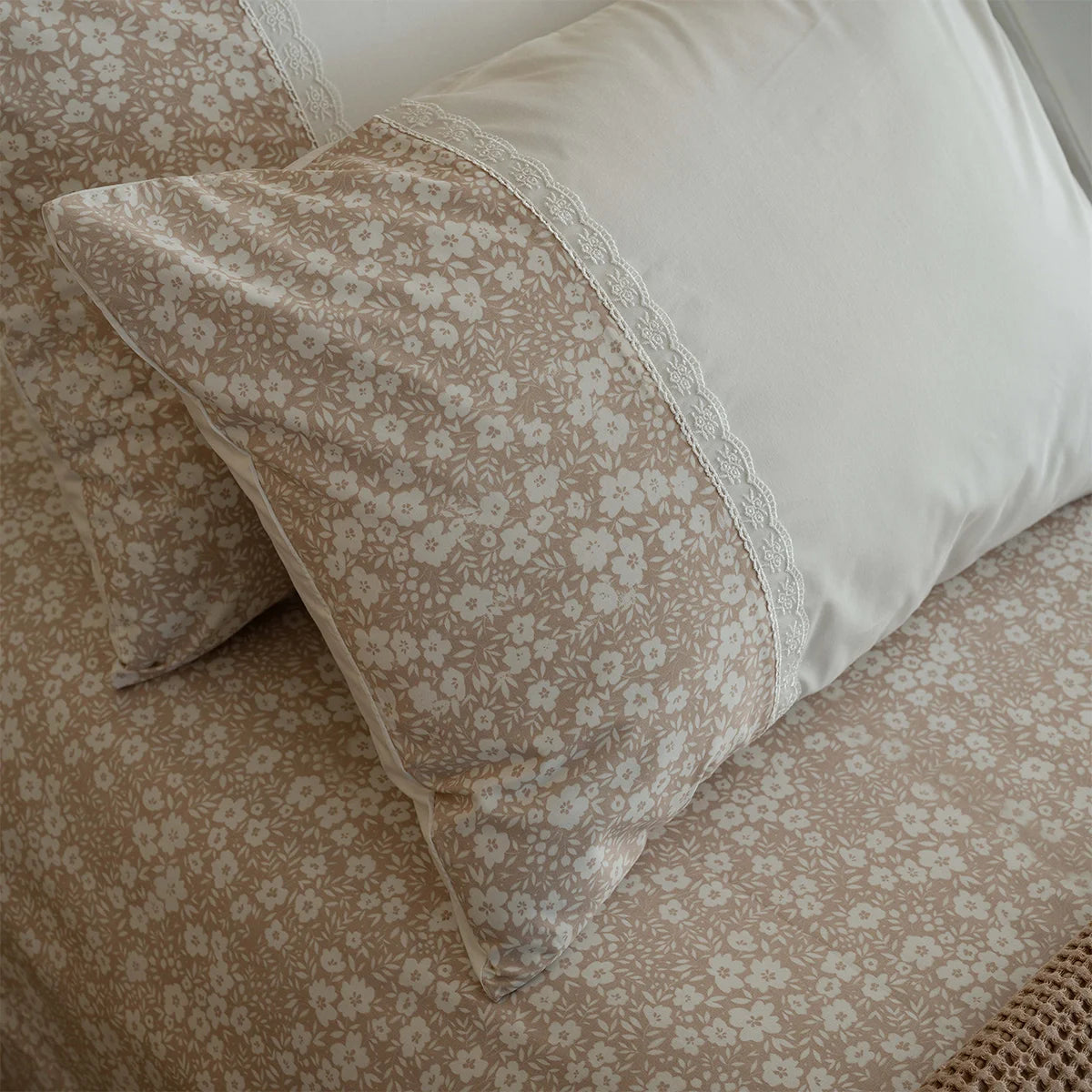 Ditsy Jacquard Cotton Sheet Set