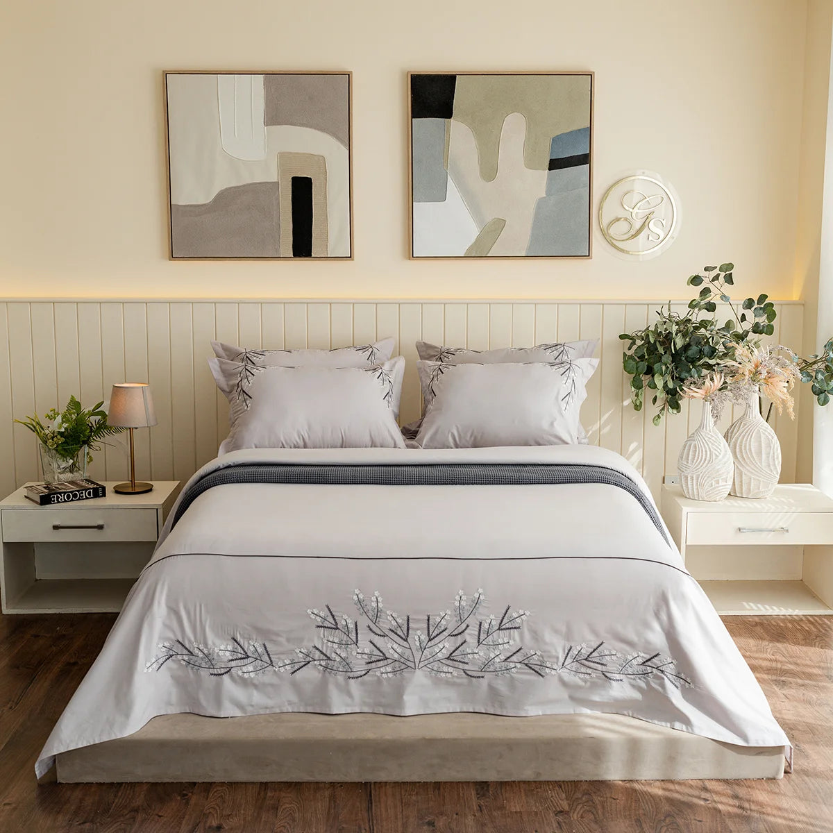 Embroidered Cotton Sheet Set