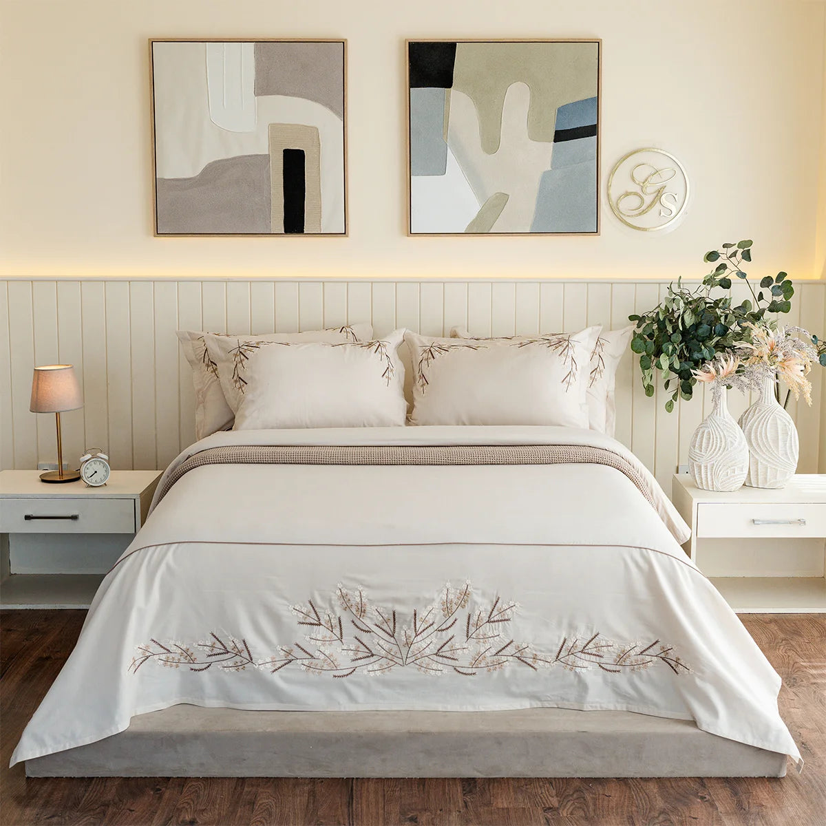 Embroidered Cotton Sheet Set