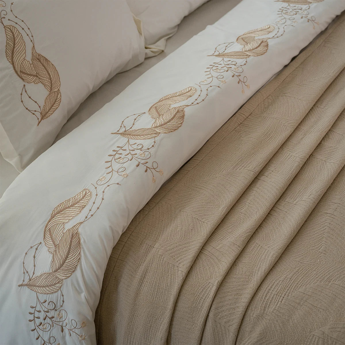 Feather Embroidered Bedding Set