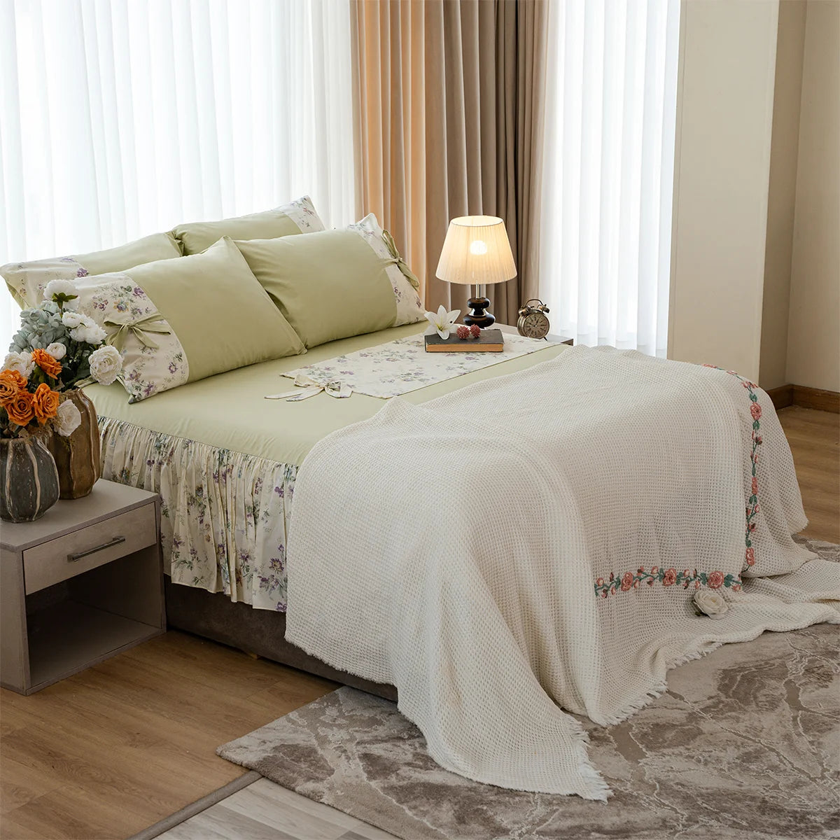 Iris Bow-Tie Cotton Fitted Sheet