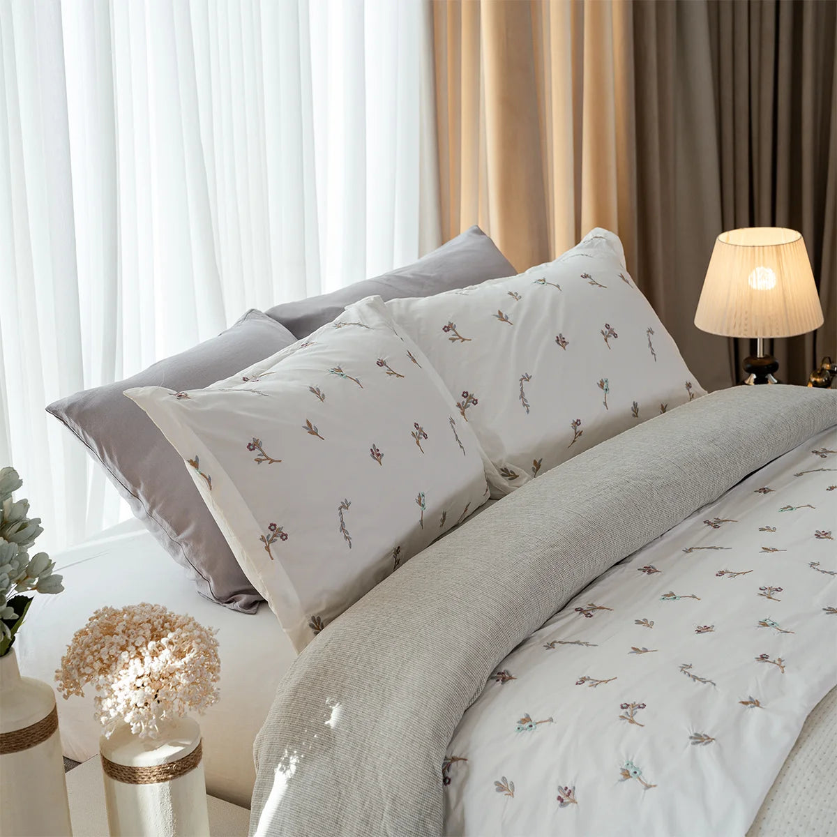 Sprig Floral Bedding Set