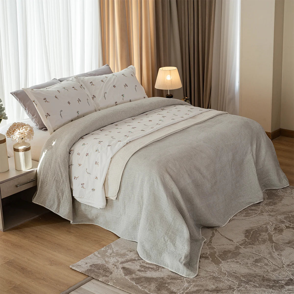 Sprig Floral Bedding Set